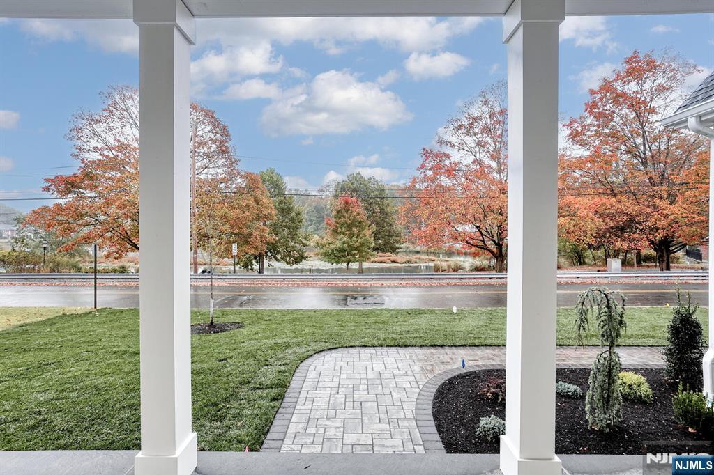 57 Mill Road Park Ridge, NJ 07656 - Photo 6 of 50