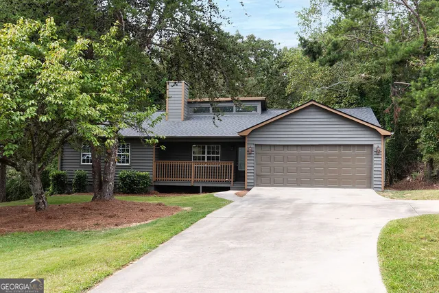 $2,185 | 2223 Papp Drive, Gainesville, GA 30506