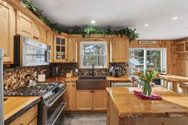 $565,000 | 14 Mountain Valley Road, Bethel, ME 04217