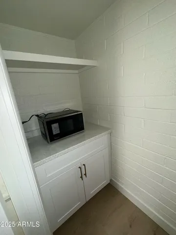 $1,675 | 8037 East Glenrosa Avenue, Scottsdale, AZ 85251