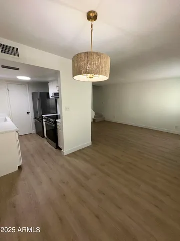 $1,675 | 8037 East Glenrosa Avenue, Scottsdale, AZ 85251