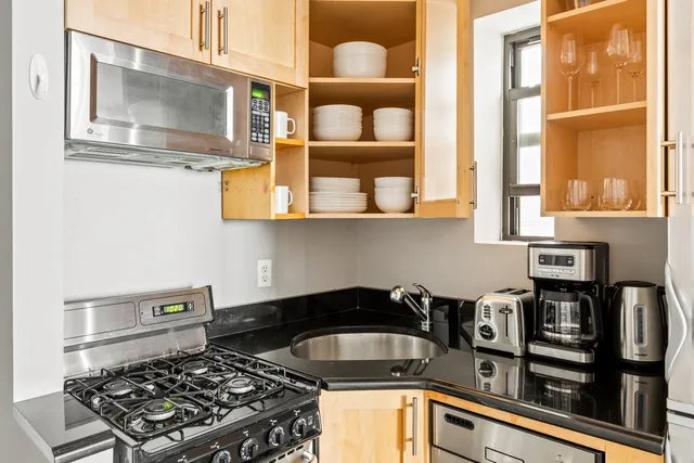 209-211 East 25th Street, Unit 4E | Kips Bay