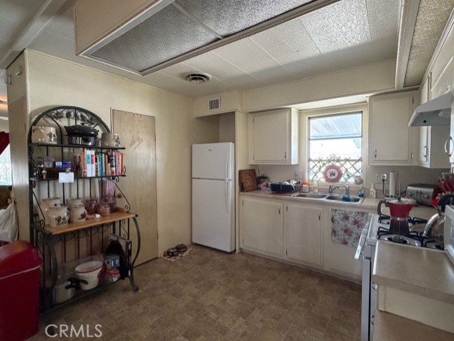 701 Montara Road, Unit 91 Barstow, CA 92311 - Photo 15 of 24