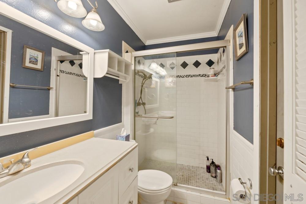 10015 Via Rita Santee, CA 92071 - Photo 18 of 25 Gallery Image 18