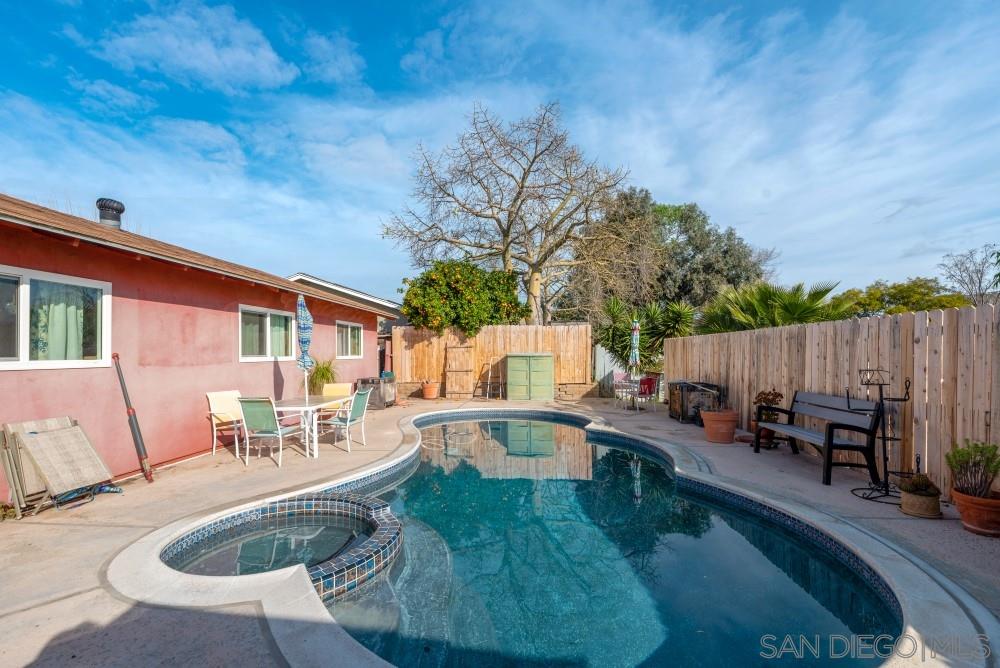 10015 Via Rita Santee, CA 92071 - Photo 22 of 25 Gallery Image 22