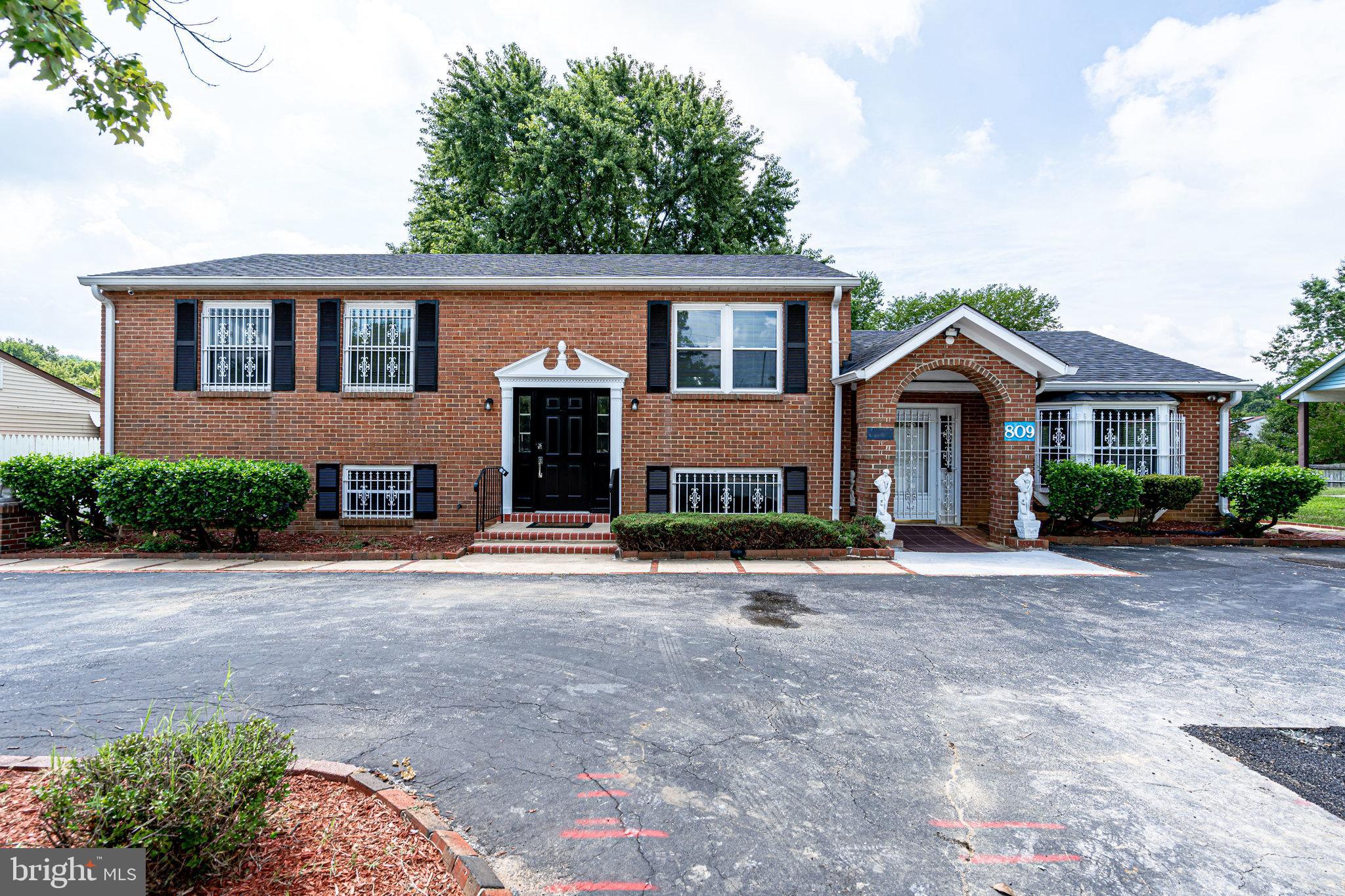 809 Swan Creek Road East Fort Washington, MD 20744 - Photo 1 of 64 Brick front 5 Bed 3.5 Bath home