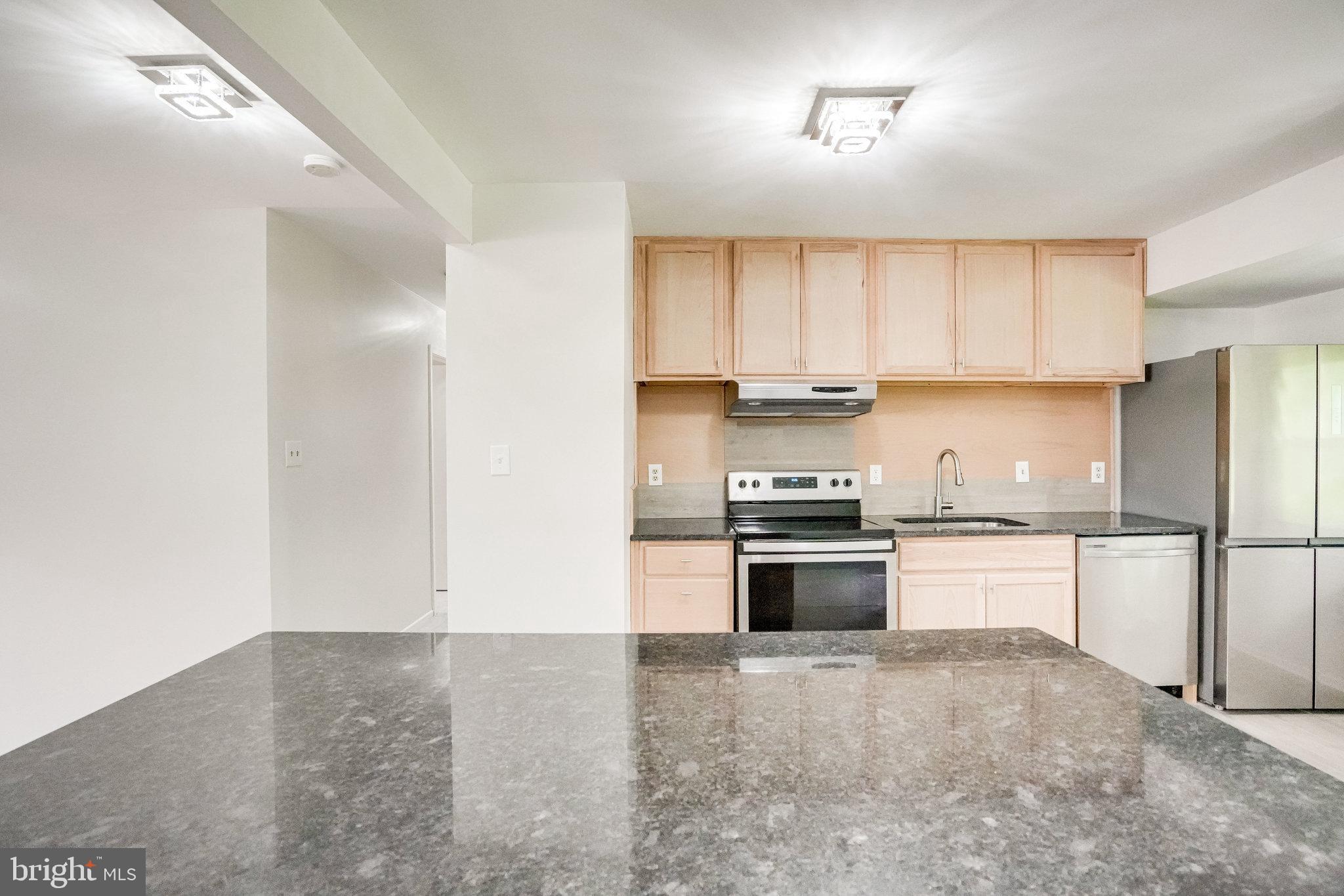 809 Swan Creek Road East Fort Washington, MD 20744 - Photo 13 of 64 and SS appliances