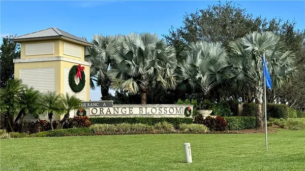 $2,300 | 2066 Tamarron Lane, Naples, FL 34120