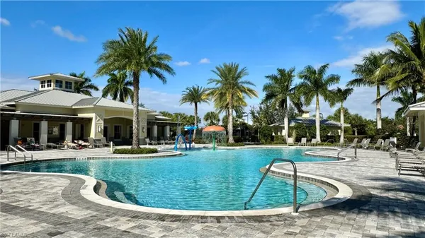$2,300 | 2066 Tamarron Lane, Naples, FL 34120