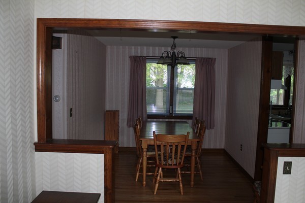 108 Vassar Road Agawam, MA 01030 - Photo 5 of 15 Gallery Image 5
