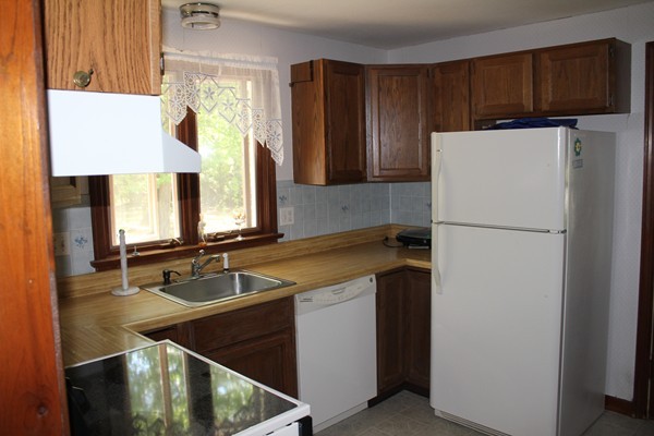 108 Vassar Road Agawam, MA 01030 - Photo 7 of 15 Gallery Image 7
