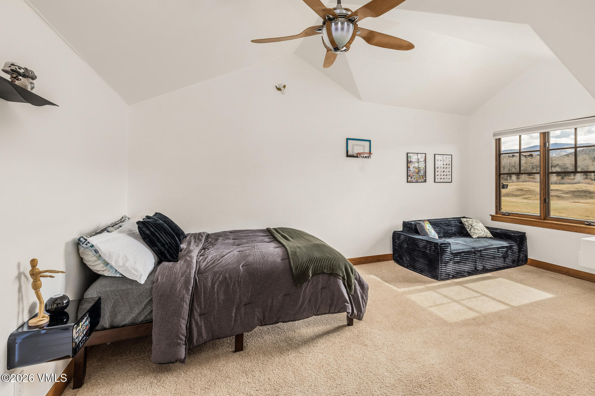 2044 Eagle Ranch Road Eagle, CO 81631 - Photo 24 of 39 a living room with furniture