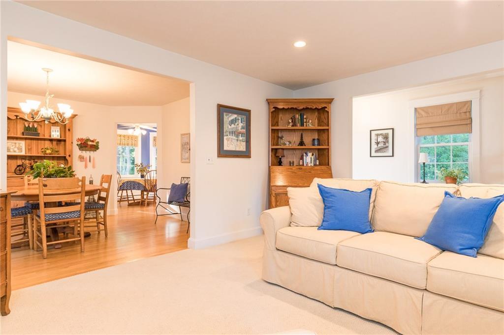 19 Passaic Road Cape Neddick, ME 03902 - Photo 16 of 34 Photo