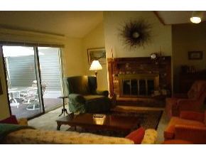 36 Point Breeze Road, Unit 18 Wolfeboro, NH 03894 - Photo 2 of 7