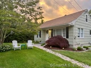 Welcome to 438 Pumpkin Hill in Ledyard!