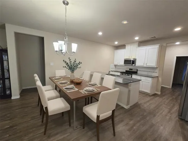 $2,300 | 2185 Olivereta Drive, Little Elm, TX 75068