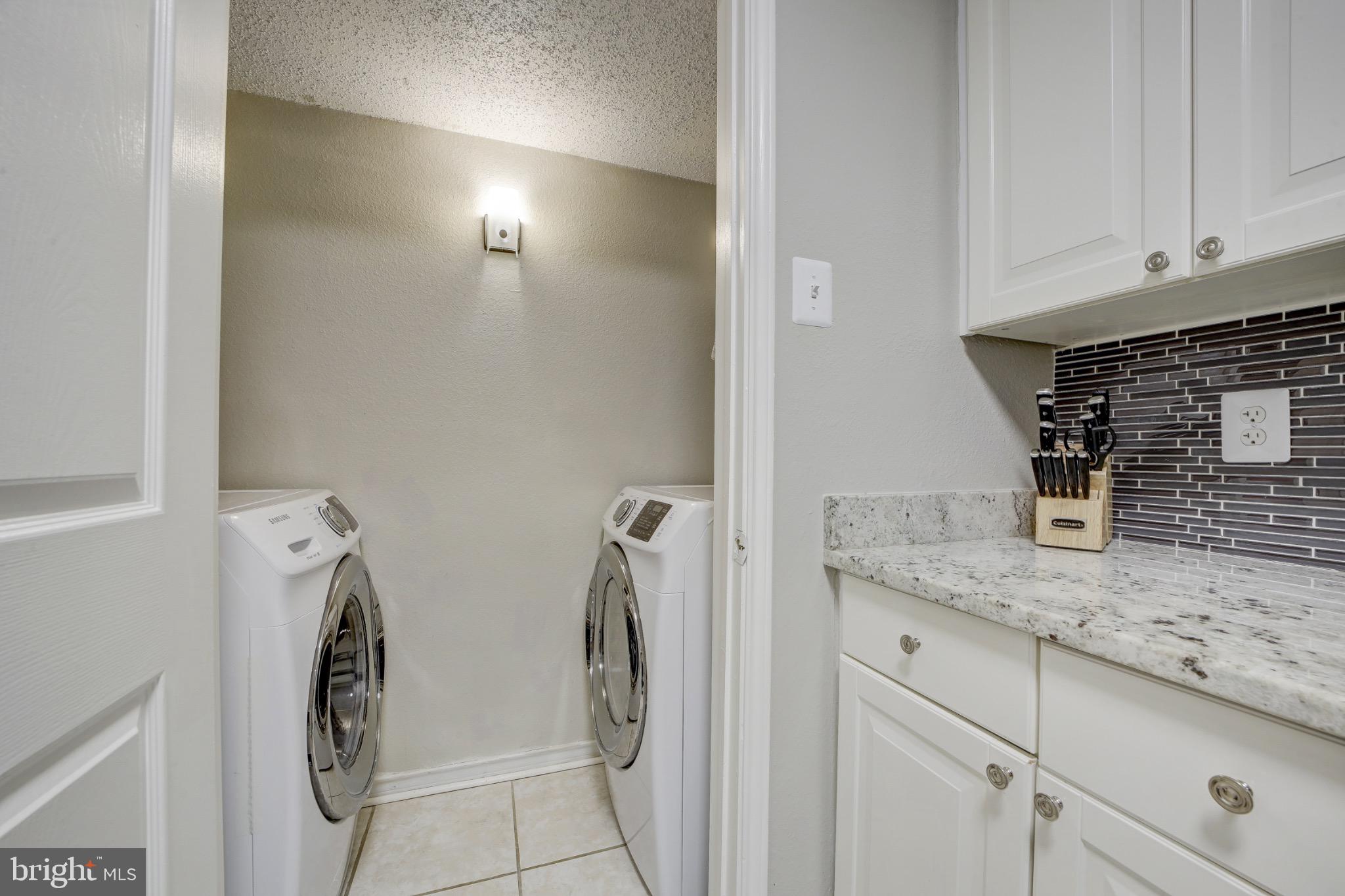 1501 Lincoln Way, Unit 101 McLean, VA 22102 - Photo 12 of 23 a view of bathroom with dual sinks