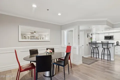 $370,000 | 5104 North 32nd Street, Unit 218, Phoenix, AZ 85018