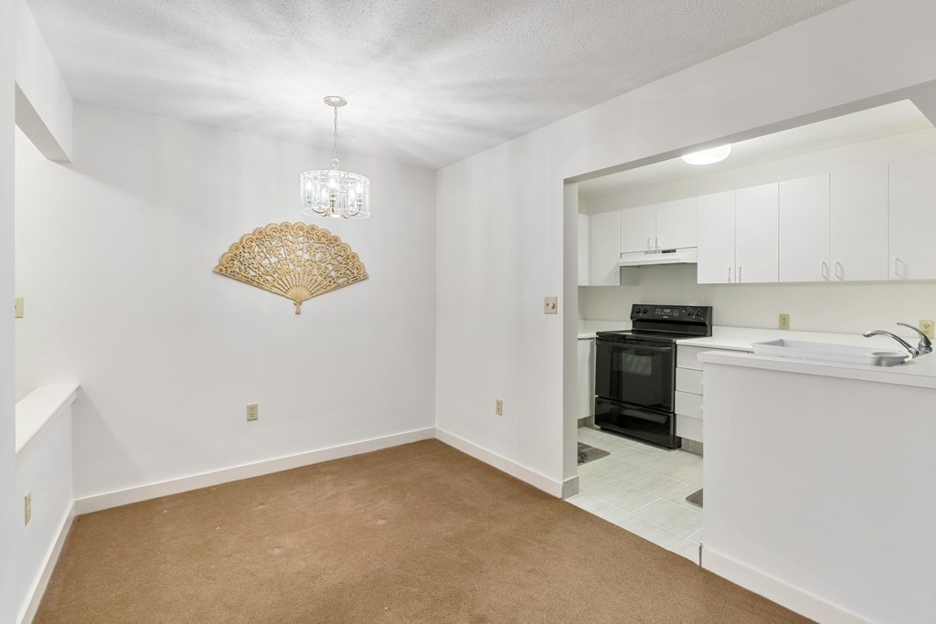 273 Cambridge Road, Unit 207 Woburn, MA 01801 - Photo 5 of 15 Gallery Image 5