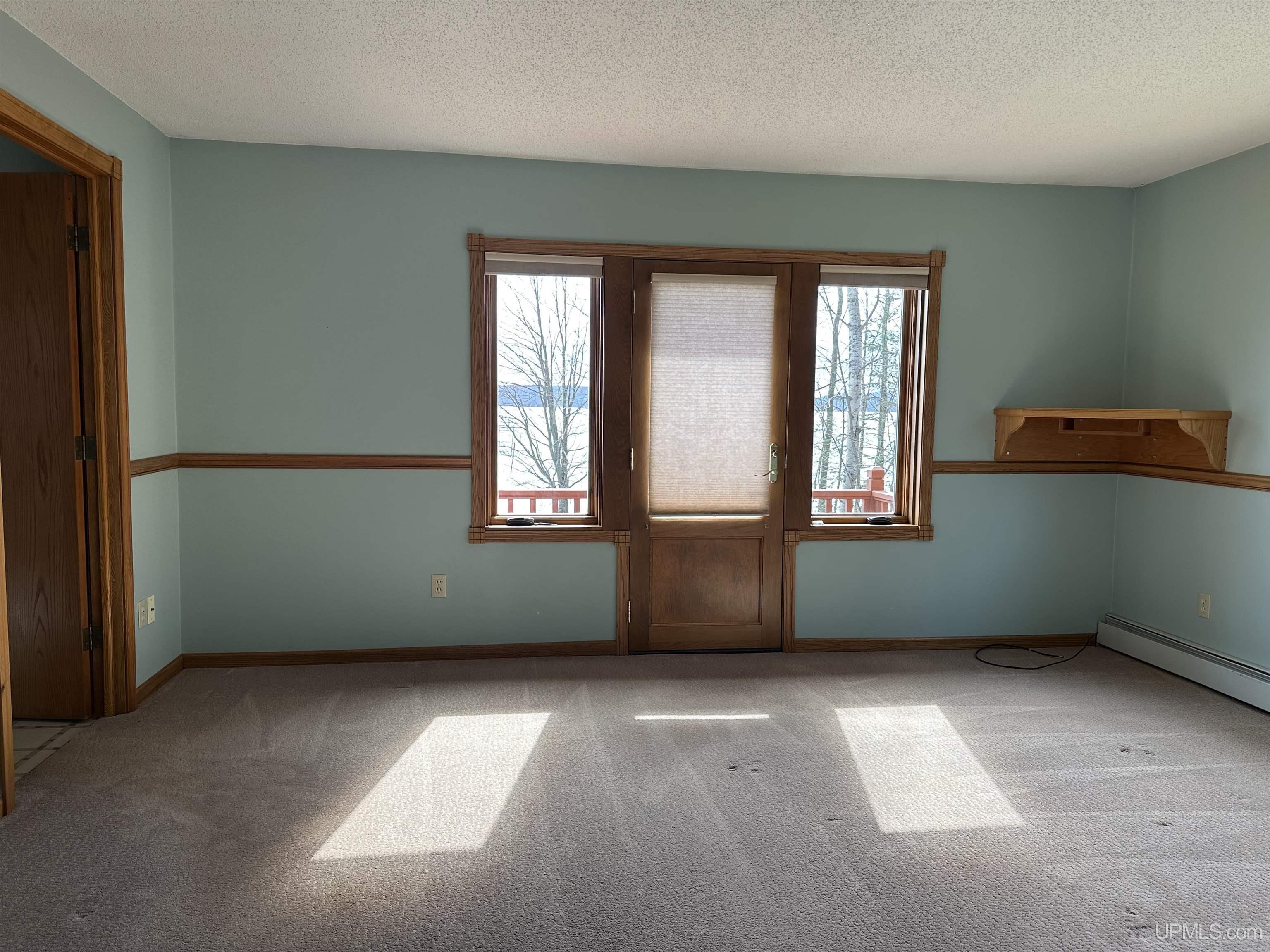 N11033 East Shore Road Bergland, MI 49910 - Photo 4 of 13