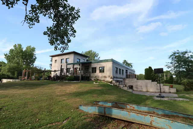 $1,249,999 | 10792 North 600 East, Demotte, IN 46310