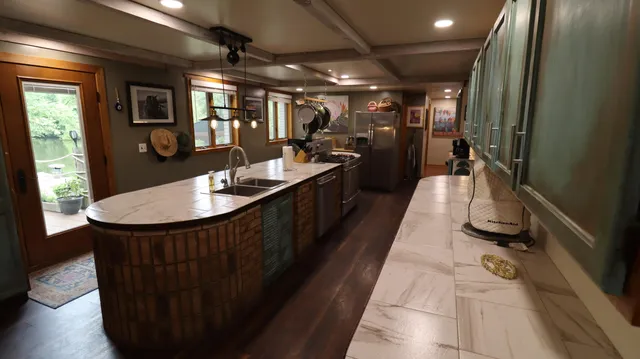 $1,249,999 | 10792 North 600 East, Demotte, IN 46310