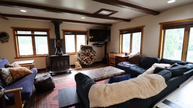 $1,249,999 | 10792 North 600 East, Demotte, IN 46310