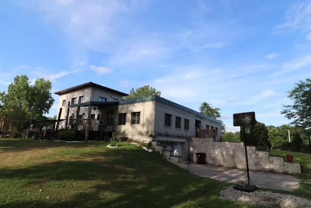 $1,249,999 | 10792 North 600 East, Demotte, IN 46310