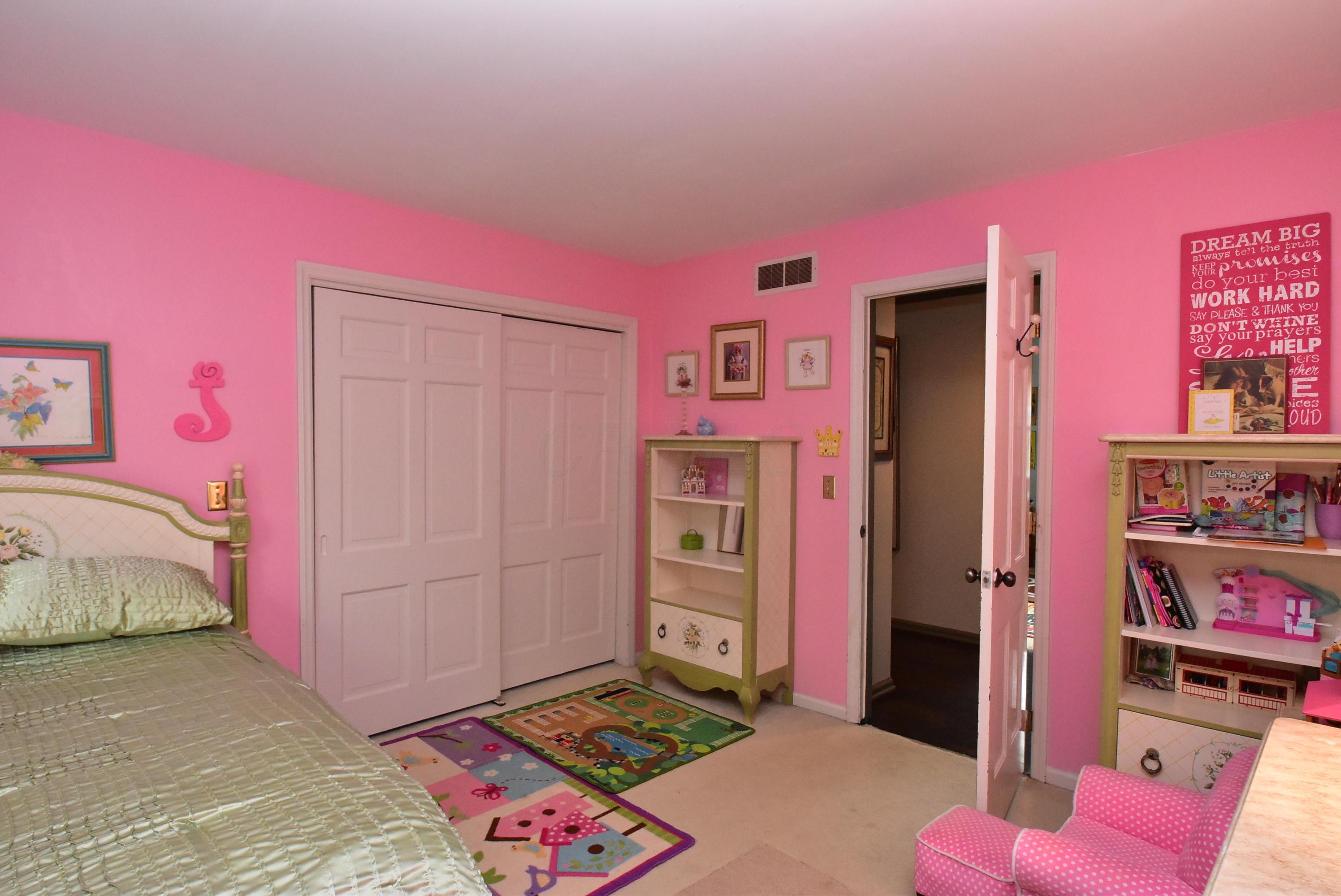 4269 Randmore Road Columbus, OH 43220 - Photo 21 of 30