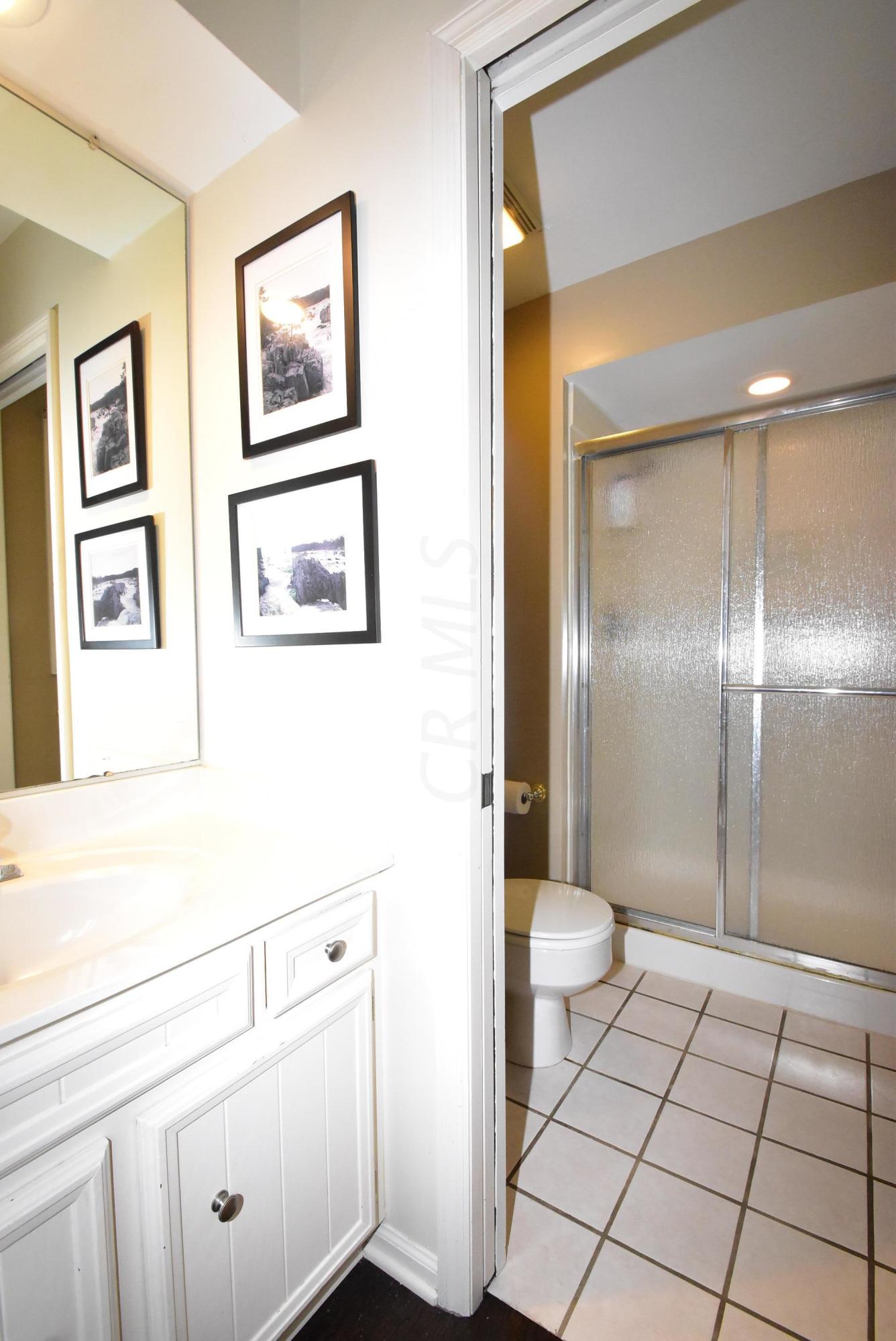 4269 Randmore Road Columbus, OH 43220 - Photo 24 of 30