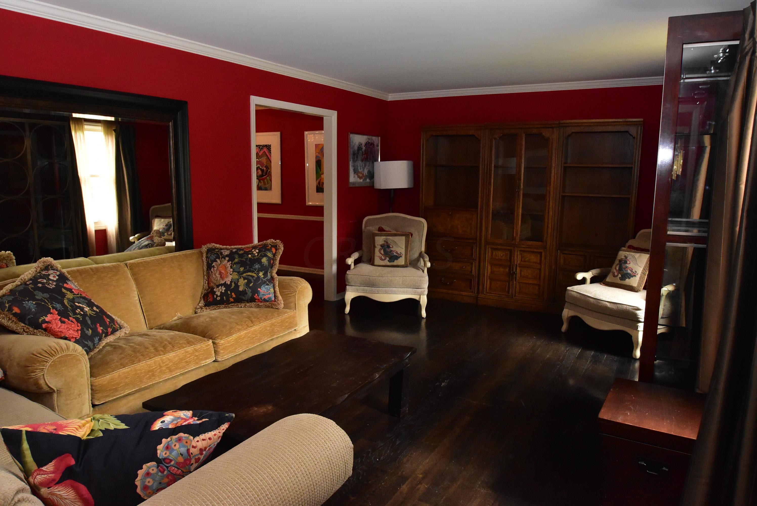 4269 Randmore Road Columbus, OH 43220 - Photo 8 of 30