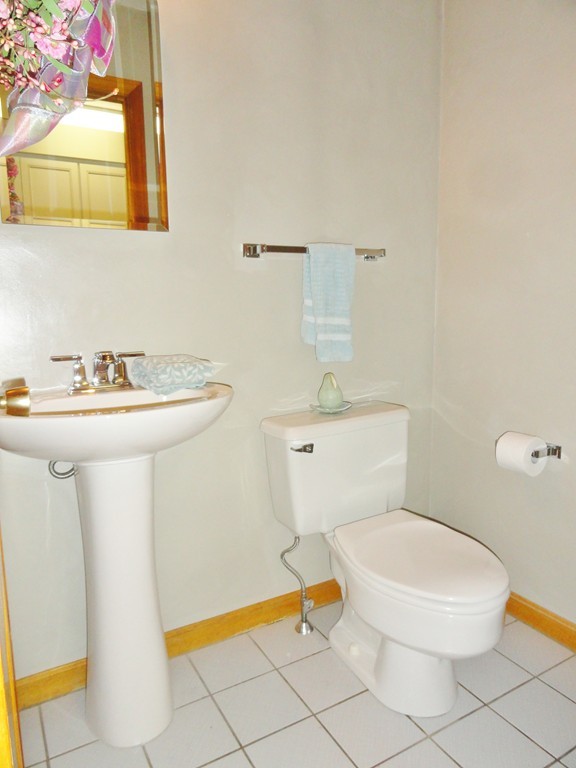 26 East County Road Rutland, MA 01543 - Photo 12 of 21