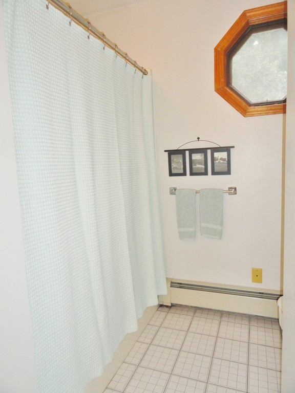 26 East County Road Rutland, MA 01543 - Photo 17 of 21