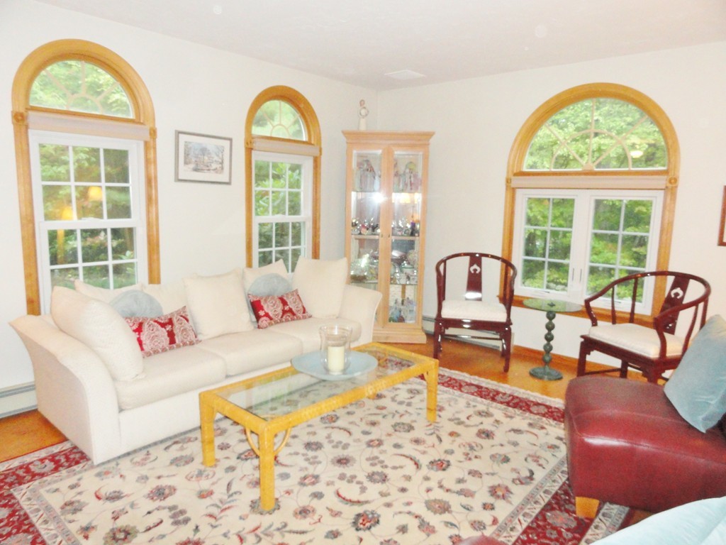 26 East County Road Rutland, MA 01543 - Photo 7 of 21