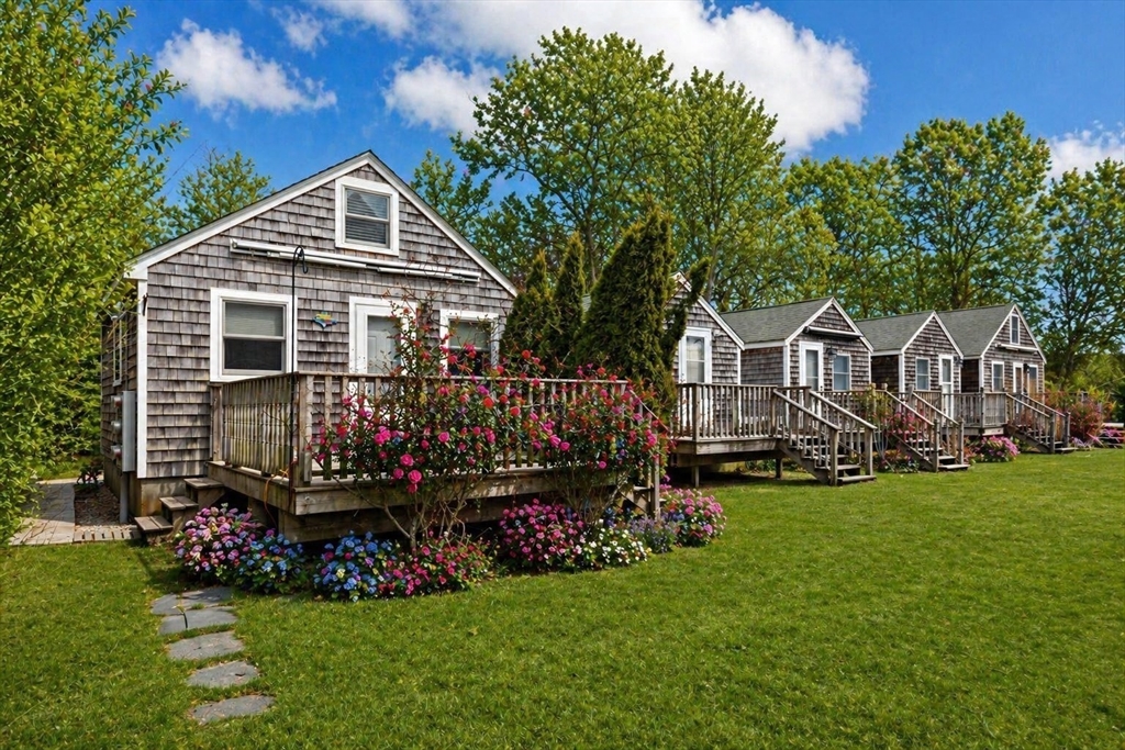 17 Shore Road, Unit 9 Truro, MA 02666 - Photo 2 of 17