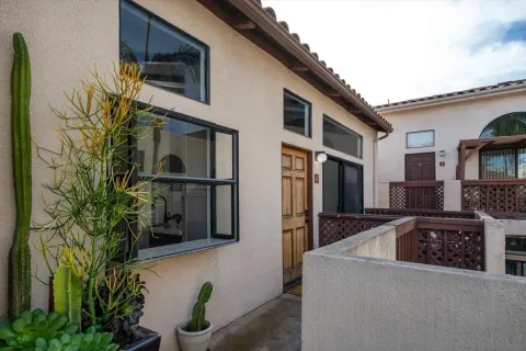 a house view with a outdoor space