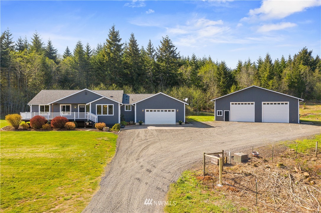 605 Penning Road, Unit B Chehalis, WA 98532 - Photo 1 of 36