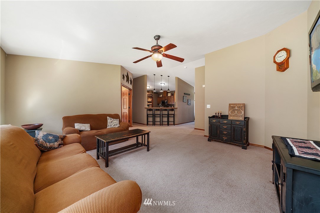 605 Penning Road, Unit B Chehalis, WA 98532 - Photo 14 of 36