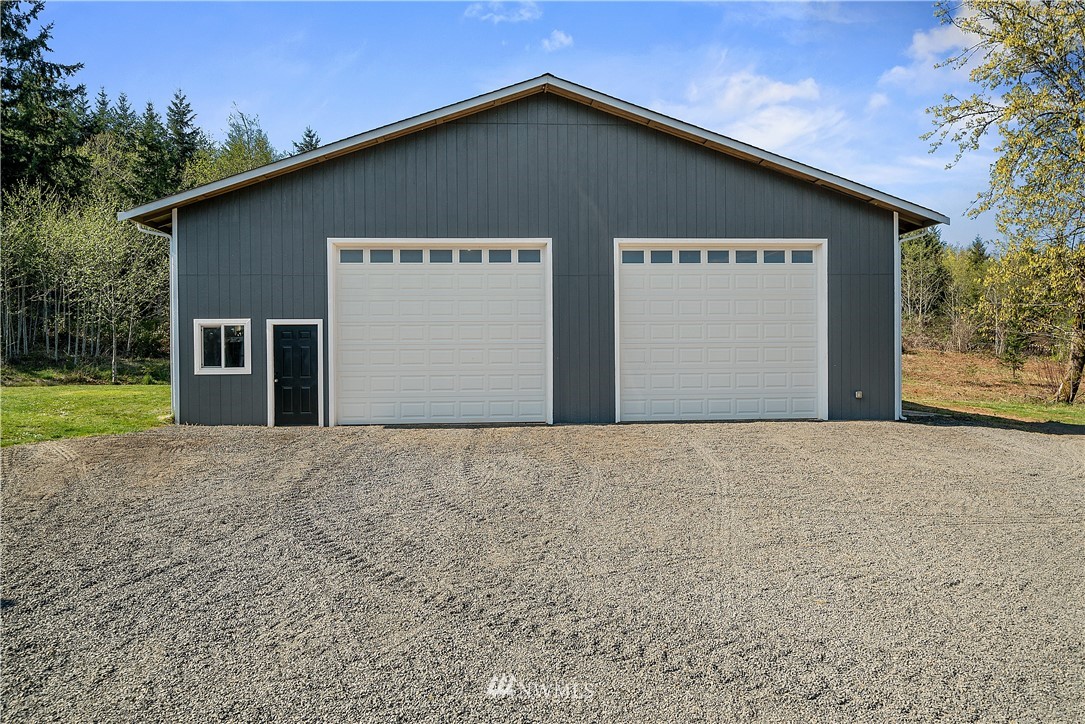 605 Penning Road, Unit B Chehalis, WA 98532 - Photo 3 of 36