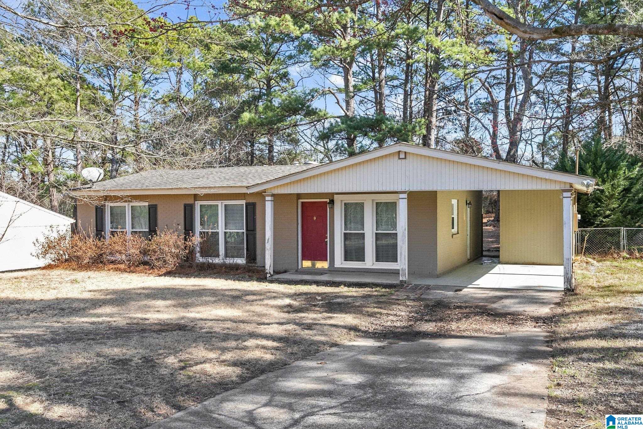 2129 Kelly Lane Birmingham, AL 35216 - Photo 1 of 15