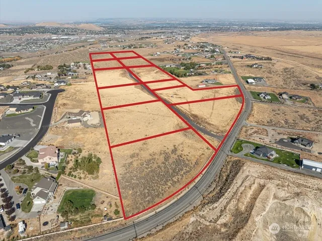 $350,000 | 33407 Mammoth Drive, Kennewick, WA 99338