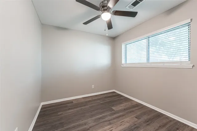 $224,900 | 7015 Pine Vista Lane, Houston, TX 77092