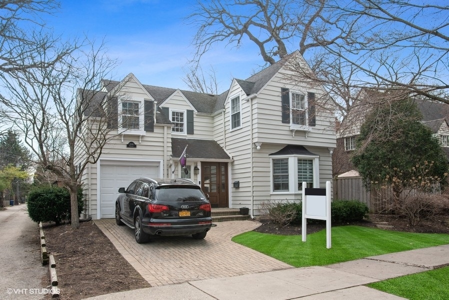 3044 Harrison Street Evanston, IL 60201 - Photo 1 of 30