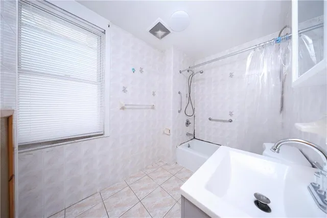 $1,395,000 | 822 72nd Street | Dyker Heights