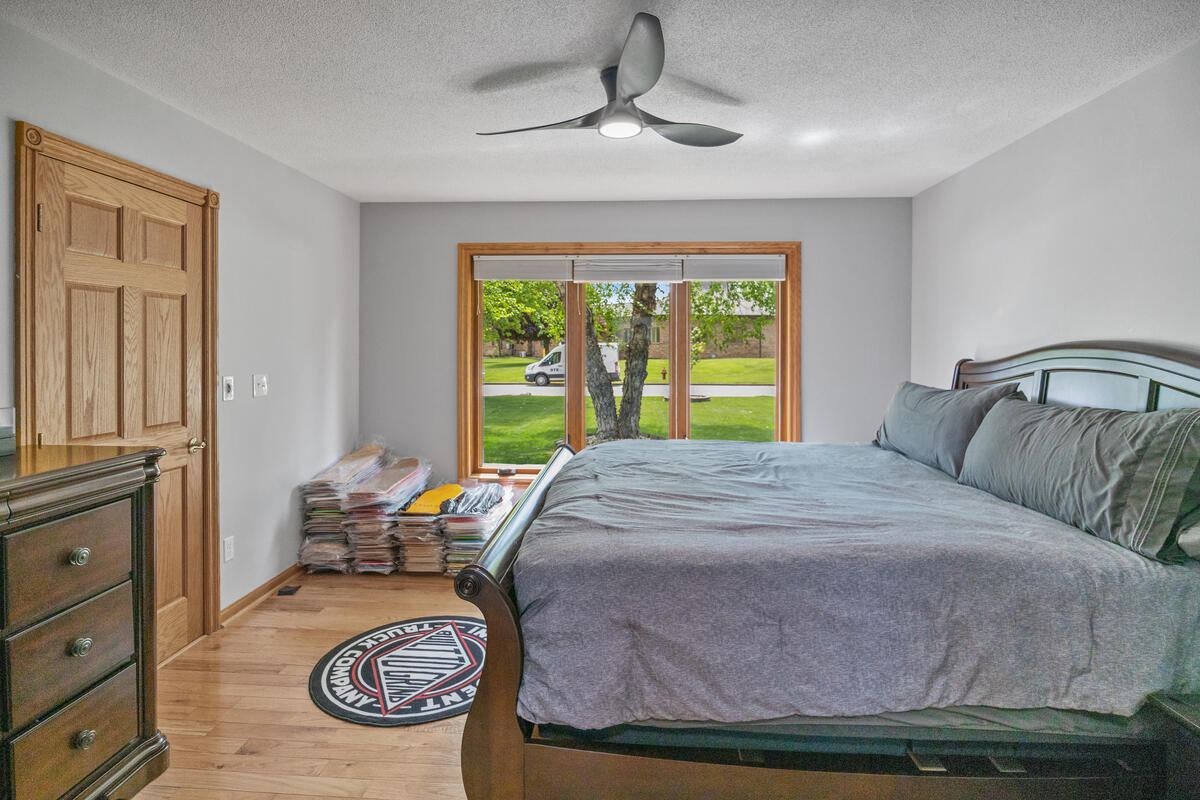 607 Apache Drive Fremont, MI 49412 - Photo 17 of 34 607-Apache_013 - Copy