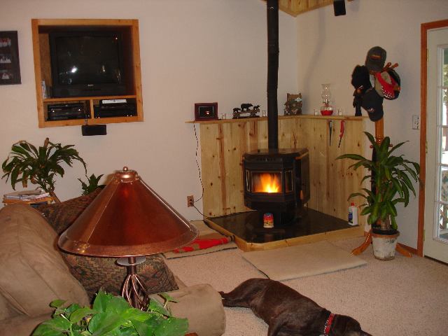 11921 Pine Forest Road Truckee, CA 96161 - Photo 3 of 6 Gallery Image 3