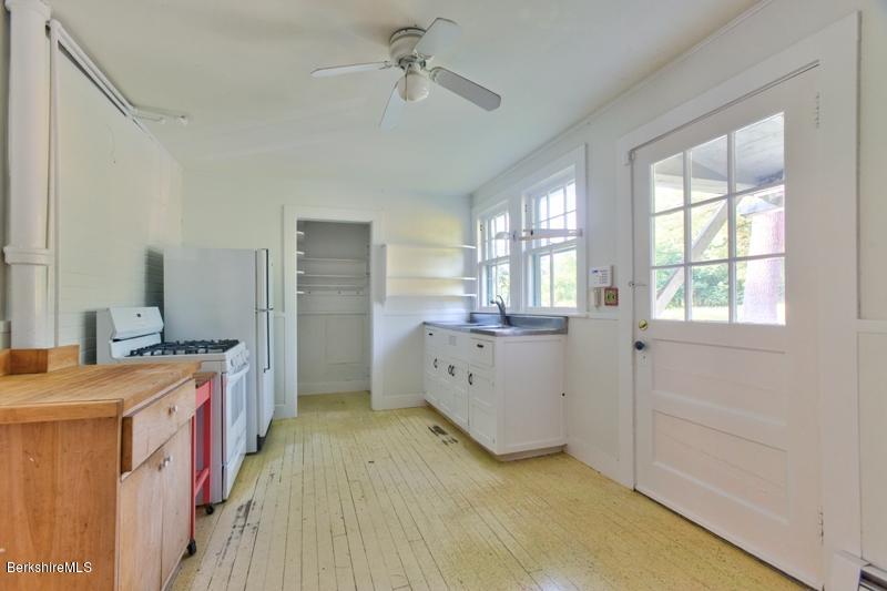 65 Rowe Road Egremont, MA 01230 - Photo 21 of 46 Kitchen