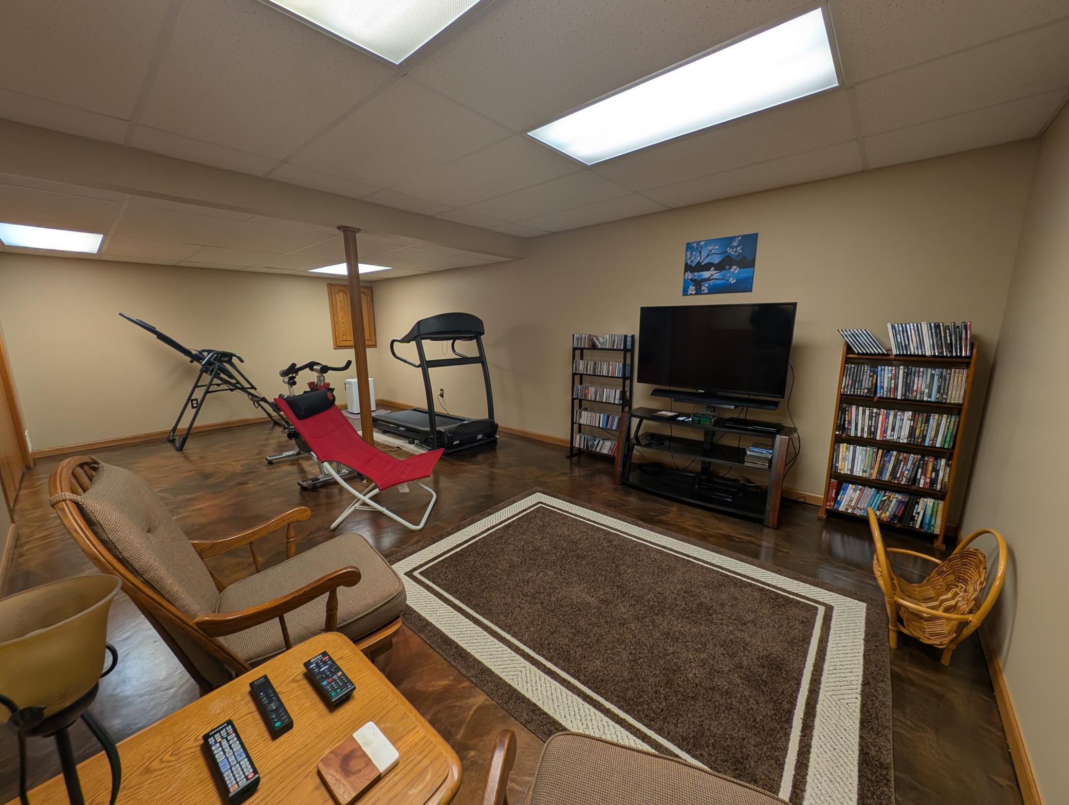 6821 Mesabi Court Northwest Rochester, MN 55901 - Photo 19 of 34