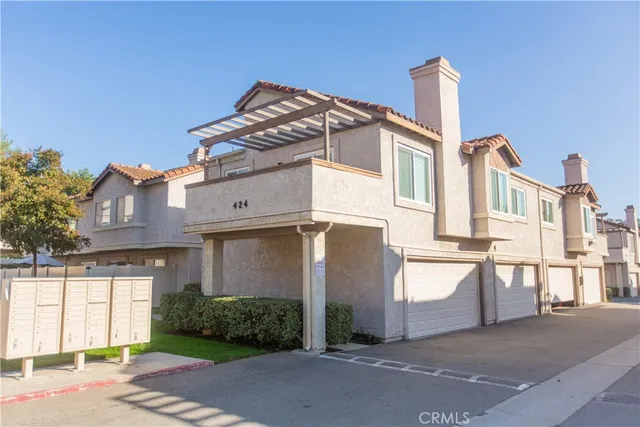 $539,000 | 424 Golden Springs Drive, Unit F, Diamond Bar, CA 91765