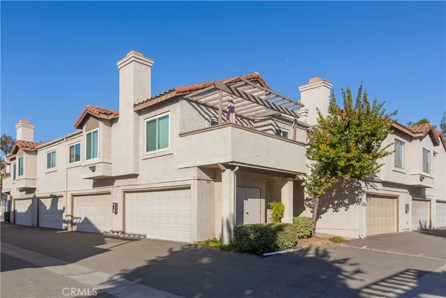 $539,000 | 424 Golden Springs Drive, Unit F, Diamond Bar, CA 91765